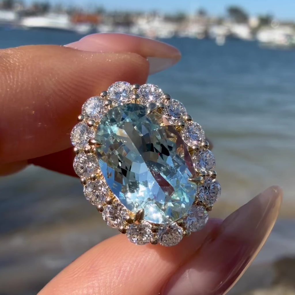 Eden Halo 4.37 ctw Natural Aquamarine & Lab Diamond East-West Ring in 14k yellow gold (One-of-a-Kind)