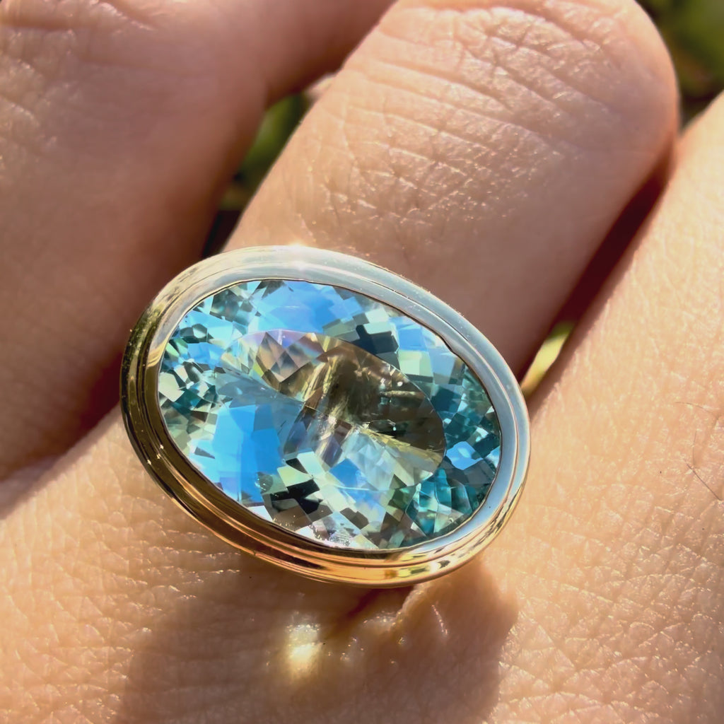 kai fine jewelry Bella 3.24 ct Guild Certified Santa Maria Aquamarine East-West Ring  in 14k yellow gold (One-of-a-Kind) 