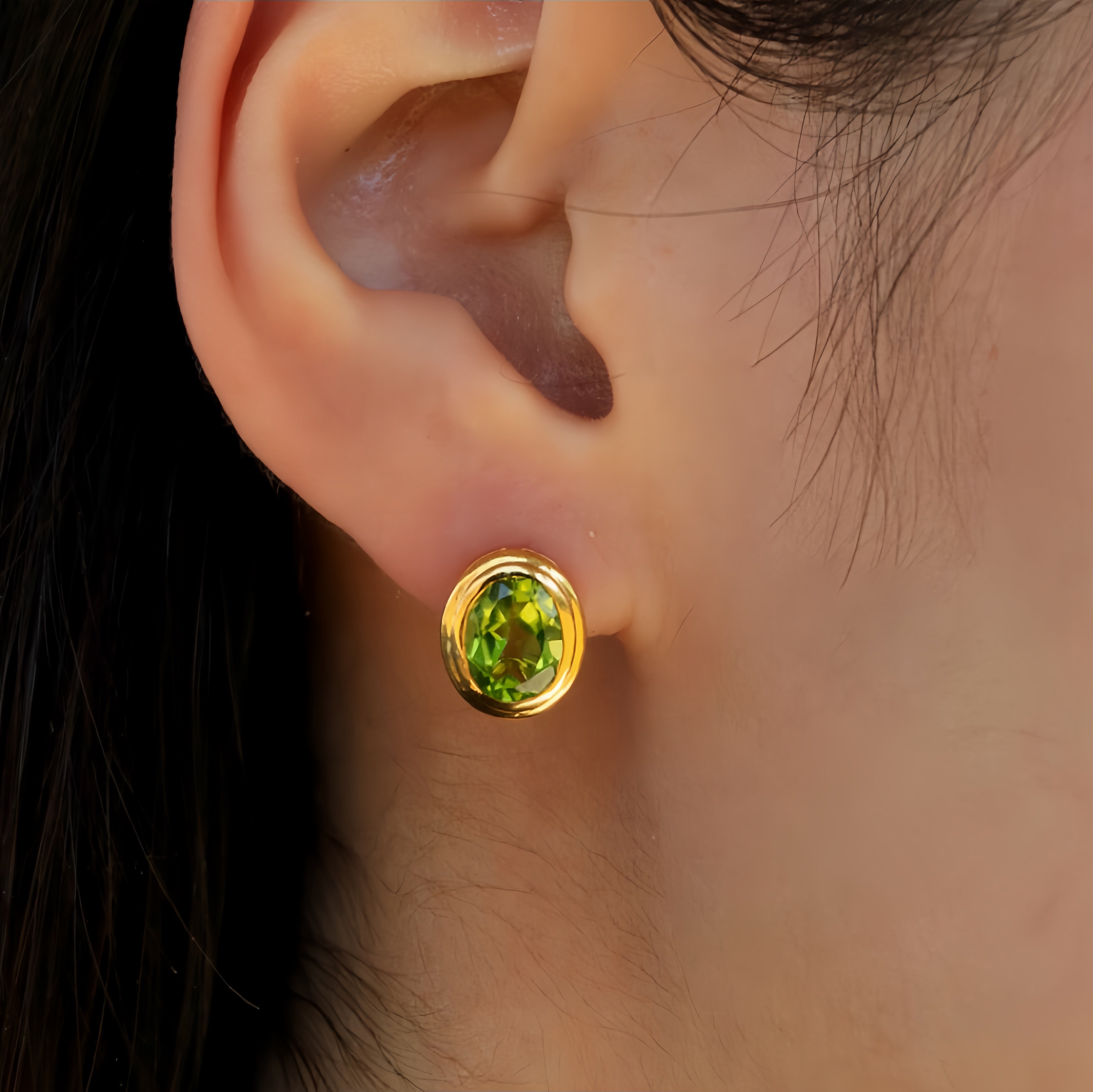 Bella Oval Peridot Earrings